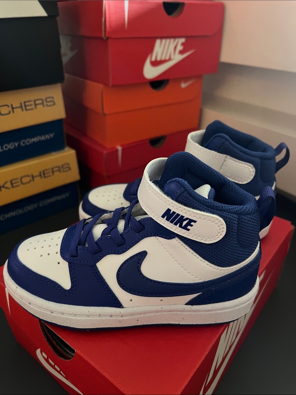 Nike Court Borough Mid 2 (PVS) size 11C